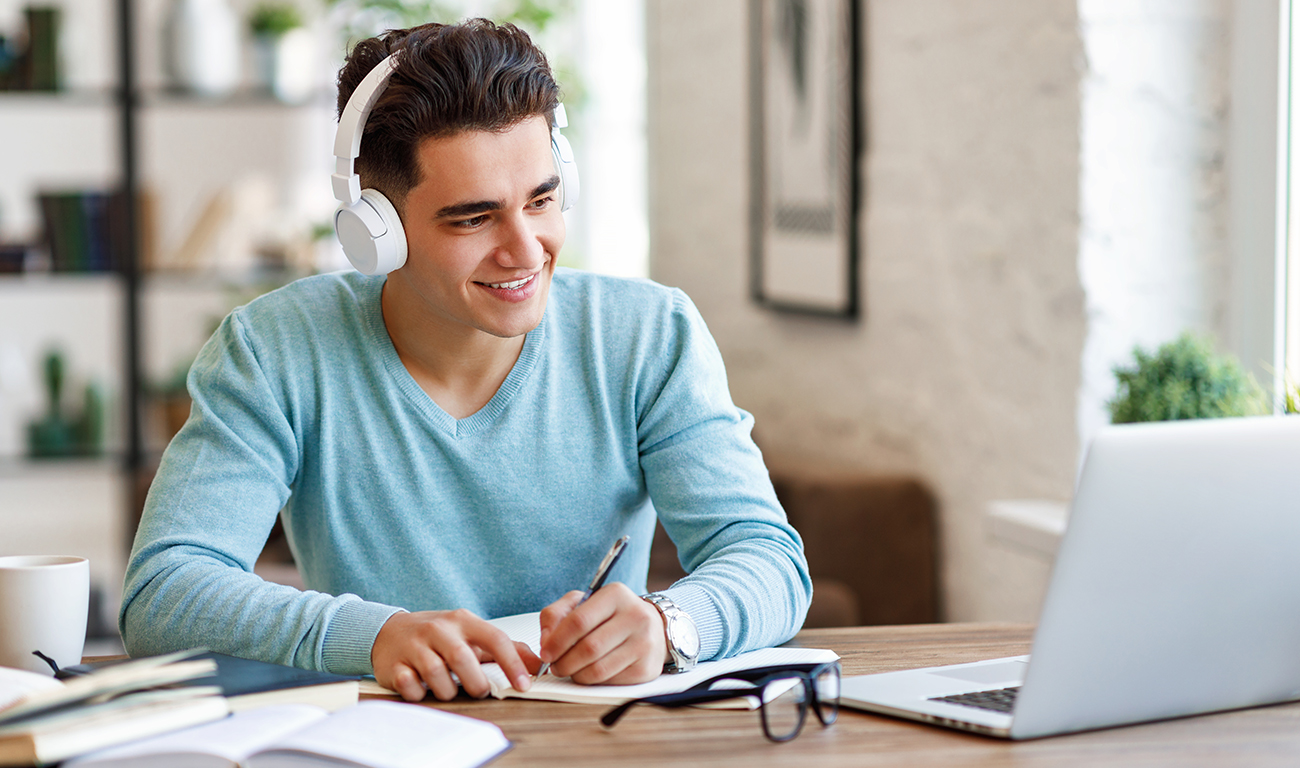Microlearning is transforming how we learn and overcoming the limitations of traditional learning methods. Know why microlearning works